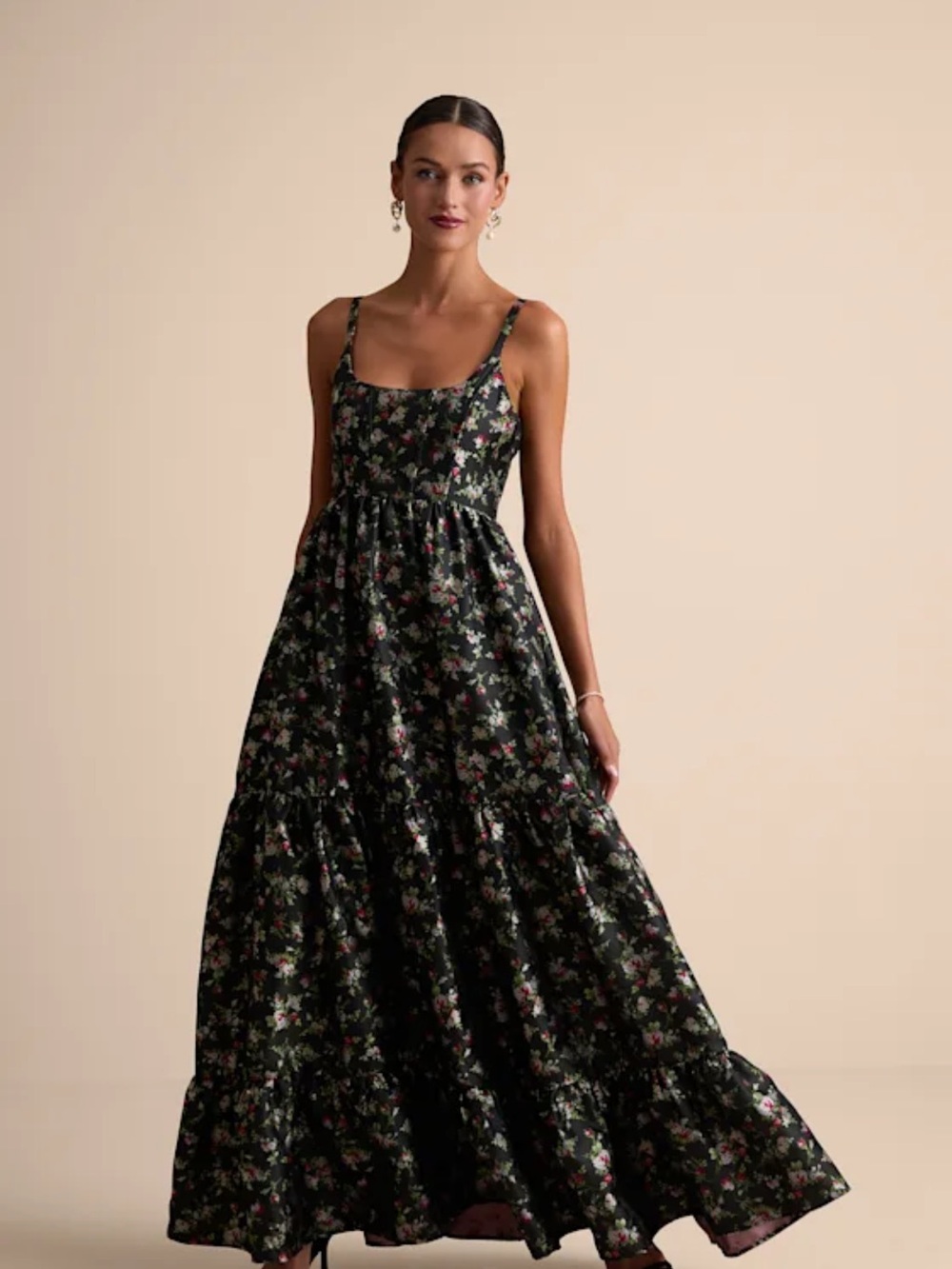 Lulu's Black Floral Maxi Dress
